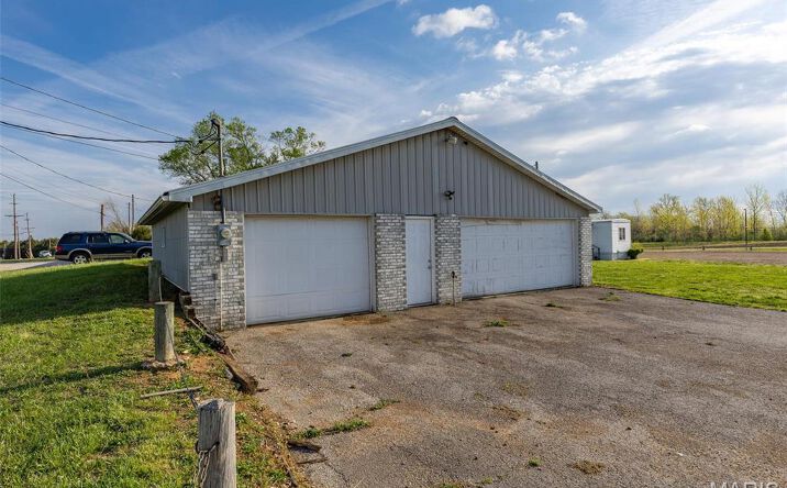 Pictures of Special Purpose property located at 640 Berry Road, Bonne Terre, MO 63628 for sales - image #1