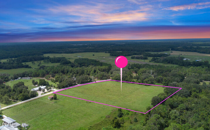 Pictures of Land property located at 460 Old Highway 17 Highway, Crescent City, FL 32112 for sales - image #1