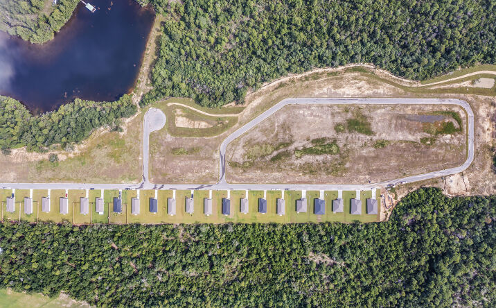 Pictures of Land property located at Burleson Blvd, Crestview, FL 32539 for sales - image #1