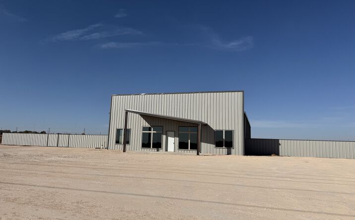 Pictures of Industrial, Land, Mixed Use property located at 1107 E County Rd 7300, Lubbock, TX 79404 for sales - image #1