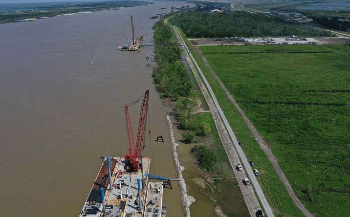 Pictures of Industrial, Land property located at 17777 LA-23, Port Sulphur, LA 70083 for sales - image #1