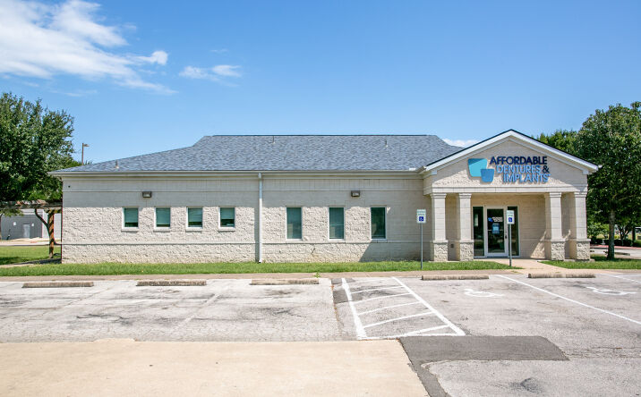 Pictures of Office, Retail property located at 8316 Tuscan Way, Austin, TX, 78754, Austin, TX 78754 for sales - image #1