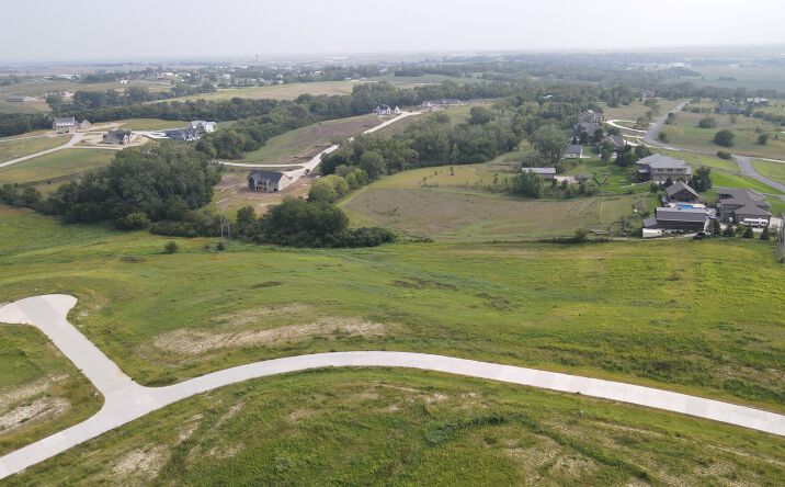 Pictures of Land property located at TBD - The Estates at Wynnwood Lot 48, Gretna, NE 68028 for sales - image #1