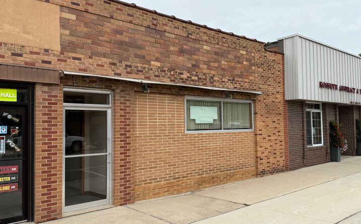 Pictures of Office, Retail property located at 111 N Hall Street, Algona, IA 50511 for sales - image #1