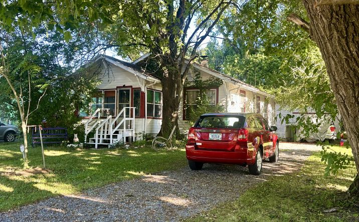 Pictures of Industrial property located at 205 Nickle Plate Avenue, Valparaiso, IN 46383 for sales - image #1