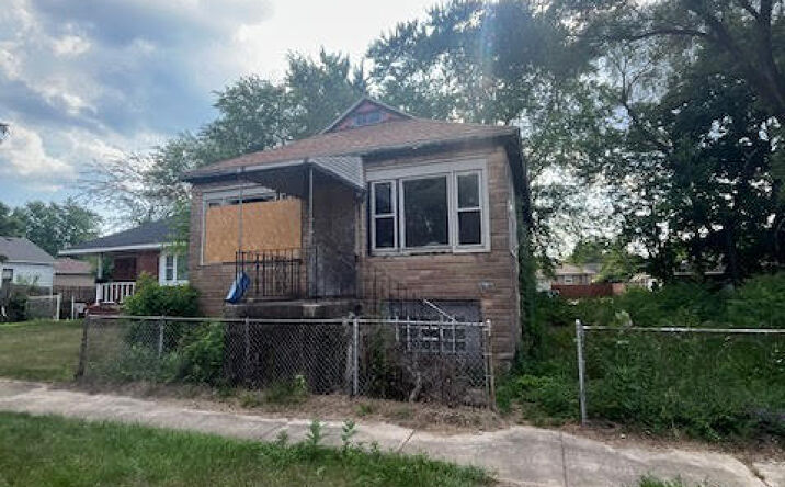 Pictures of Multifamily property located at 3618 Georgia Street, Gary, IN 46409 for sales - image #1
