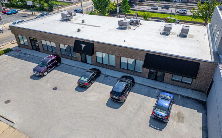 Pictures of Office property located at 401 Harrison Street, Oak Park, IL 60304 for sales - image #1