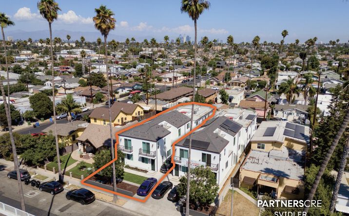 Pictures of Multifamily property located at 3608 10th Ave, Los Angeles, CA 90018 for sales - image #1