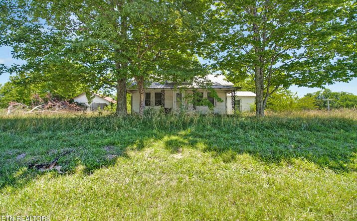 Pictures of Land property located at 4805 S York Hwy, Jamestown, TN 38556 for sales - image #1