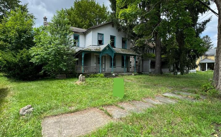 Pictures of Multifamily property located at 41 William St, Hallstead, PA 18822 for sales - image #1