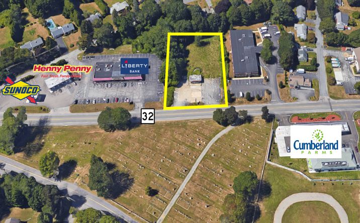 image of property at 40 NORWICH RD Quaker Hill CT 06375-1139