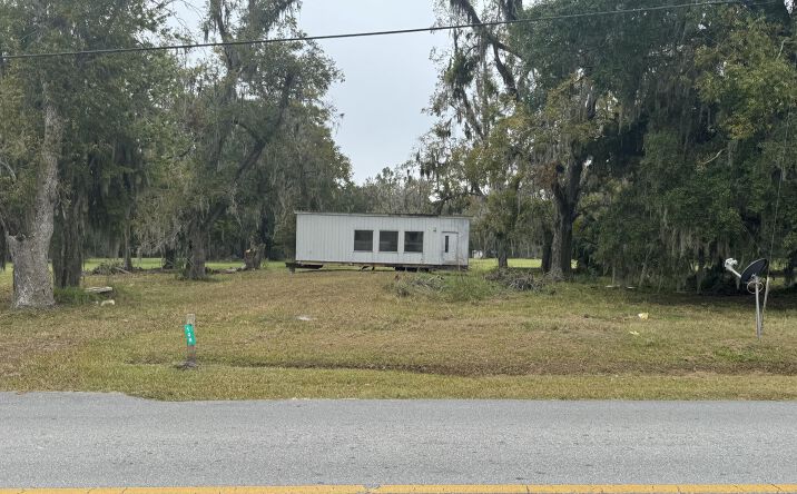 Pictures of Industrial property located at 108 E MARKET Road, Starke, FL 32091 for sales - image #1