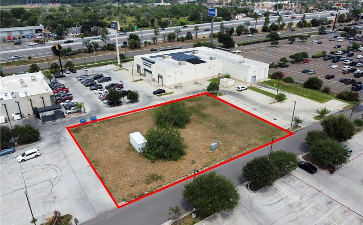 Pictures of Land property located at 4029 Expressway 83, McAllen, TX 78501 for sales - image #1