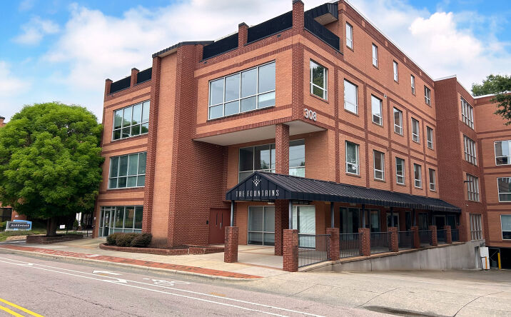 Pictures of Office, Retail property located at 308 W Rosemary St, Chapel Hill, NC 27516 for sales - image #1