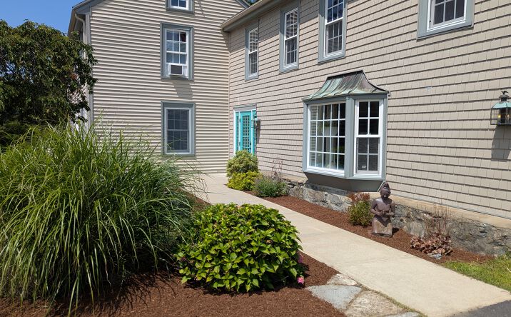 Pictures of Office, Retail property located at 457 Great Rd, Acton, MA 01720 for sales - image #1