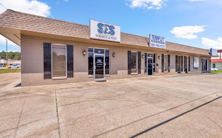 Pictures of Land property located at 707 Memorial Blvd., Picayune, MS 39466 for sales - image #1