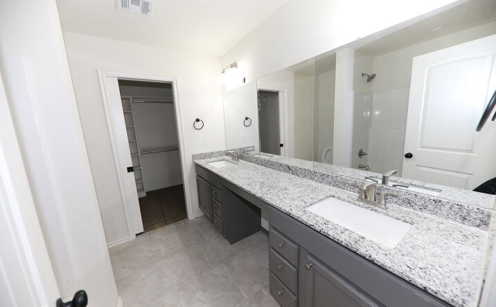 Pictures of Multifamily property located at 2662 Birch Lane, Seminole, OK 74868 for sales - image #1