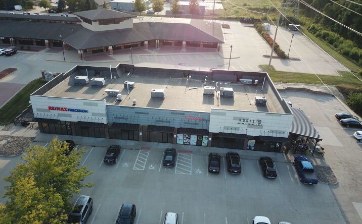 Pictures of Retail property located at 8705 Chambery Blvd, Johnston, IA 50131 for sales - image #1