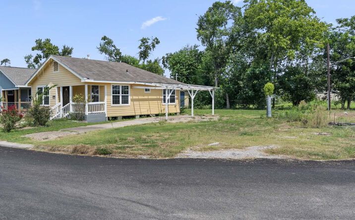 Pictures of Multifamily property located at 2417 Lee St, Houston, TX 77026, 8506 Cargill St, Houston, TX 77029, 6202 Conley St, Houston, TX 77021, 4101 Dixie Dr, Houston, TX 77021, 4103 Dixie Dr, Houston, TX 77021, 1825 Dolly Wright St, Houston, TX 77088, 7341 Dolly Wright St, Houston, TX 77088, 6043 Glenhurst Dr, Houston, TX 77033, 5831 Grace Ln, Houston, TX 77021, 5902 Grace Ln, Houston, TX 77021, 17110 Hall Shepperd Rd, Houston, TX 77049, 2825 Jensen Dr, Houston, TX 77026, 5606 Belarbor St, Houston, TX 77033, 7417 Miley St, Houston, TX 77028, 5611-5613 Nichols St, Houston, TX 77020, 0 Parkes St, Houston, TX 77088, 7315 Parkes St, Houston, TX 77088, 7324 Parkes St, Houston, TX 77088, 7328 Parkes St, Houston, TX 77088, 7330 Parkes St, Houston, TX 77088, 7332 Parkes St, Houston, TX 77088, 7333 Parkes St, Houston, TX 77088, 7335 Parkes St, Houston, TX 77088, 7337 Parkes St, Houston, TX 77088, 5101 Pederson St, Houston, TX 77033, 5238 Pershing St, Houston, TX 77033, 7325 Phillips St, Houston, TX 77088, 7331 Phillips St, Houston, TX 77088, 7335 Phillips St, Houston, TX 77088, 7339 Phillips St, Houston, TX 77088, 5041 Rapido Rd, Houston, TX 77033, 3600 Rockingham St, Houston, TX 77051, 0 Rolling Hill Oaks, Porter, TX 77365, 0 Rolling Hill Oaks, Porter, TX 77365, 6417 St Augustine St, Houston, TX 77021, 9313 Sherbourne St, Houston, TX 77016, 4209 Short St, Houston, TX 77021, 6135 Sidney St, Houston, TX 77021, 6208 Sidney St, Houston, TX 77021, 2314 Spence St, Houston, TX 77093, 5632 Sunrise Rd, Houston, TX 77021, 3207 Sumpter St, Houston, TX 77026, 3918 Wayne St, Houston, TX 77026, 7842 Linda Vista Rd, Houston, TX 77028, 0 Rolling Hills Oaks, Porter, TX 77365, 0 Rolling Hills Oaks, Porter, TX 77365, 0 Rolling Hills Oaks, Porter, TX 77365, 0 Rolling Hills Oaks, Porter, TX 77365, 0 Rolling Hills Oaks, Porter, TX 77365, 0 Rolling Hills Oaks, Porter, TX 77365, 0 Rolling Hills Oaks, Porter, TX 77365, 0 Rolling Hills Oaks, Porter, TX 77365, 0 Rolling Hills Oaks, Porter, TX 77365, 0 Rolling Hills Oaks, Porter, TX 77365, 0 Rolling Hills Oaks, Porter, TX 77365, 0 Rolling Hills Oaks, Porter, TX 77365, 0 Rolling Hills Oaks, Porter, TX 77365, 0 Rolling Hills Oaks, Porter, TX 77365, 0 Rolling Hills Oaks, Porter, TX 77365 for sales - image #1