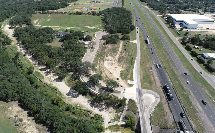 Pictures of Land property located at 38400 I-10, Boerne, TX 78006 for sales - image #1