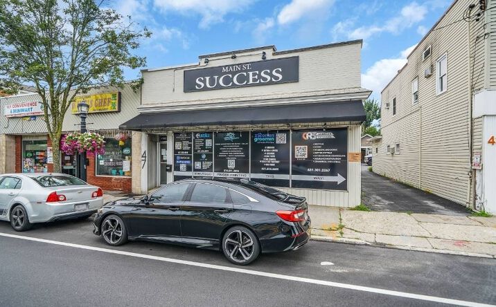 Pictures of Office property located at 47 W. Main St., Smithtown, NY 11787 for sales - image #1