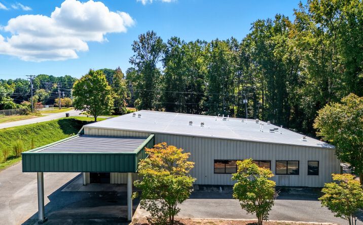Pictures of Industrial, Office property located at 508 Canterbury Road, Kings Mountain, NC 28086 for sales - image #1
