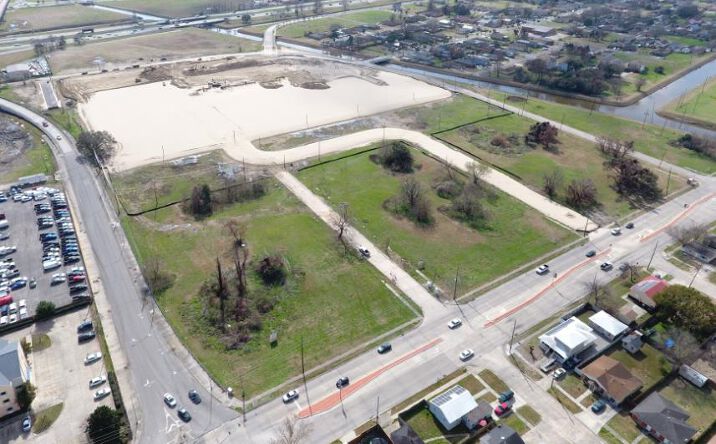 Pictures of Land property located at 32nd St. & I-10 Interchange, Kenner, LA 70065 for sales - image #1