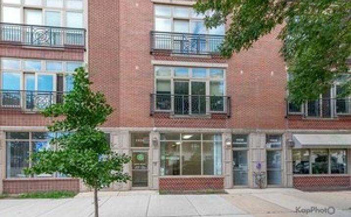 Pictures of Office, Retail property located at 1930 S Wabash Ave, Chicago, IL 60616 for sales - image #1