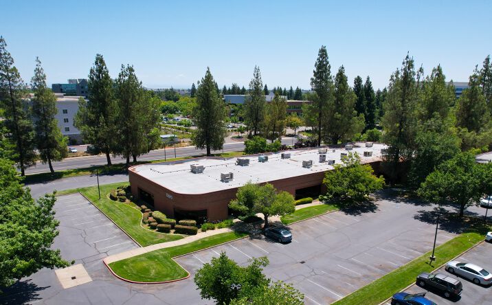 Pictures of Office property located at 10690 White Rock Rd, Rancho Cordova, CA 95670 for sales - image #1