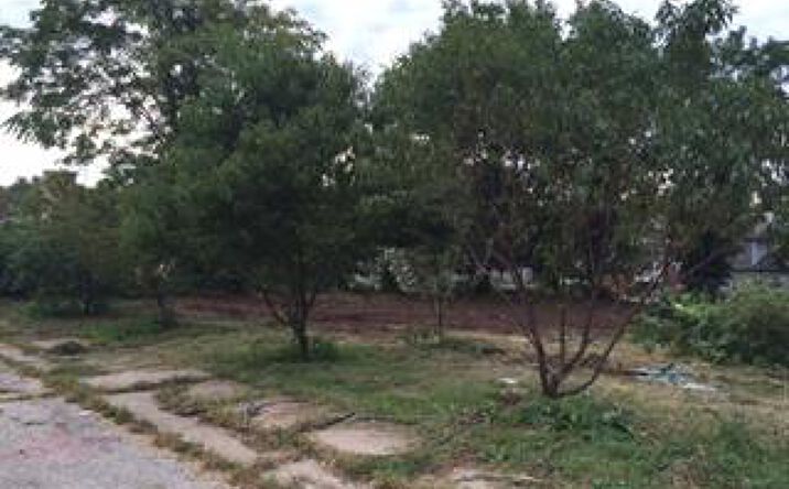 Pictures of Land property located at 3816-3832 E 9th Terrace, Kansas City, MO 64127 for sales - image #1
