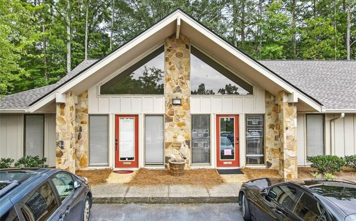 Pictures of Office property located at 11285 Elkins Road Unit B3, Roswell, GA 30076 for sales - image #1