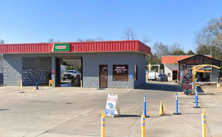 Pictures of Industrial, Retail property located at 214 S Harris Street, Sandersville, GA 31082 for sales - image #1