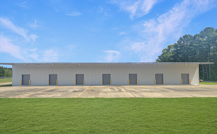 Pictures of Industrial property located at 800 Industrial Cir, Phenix City, AL 36869 for sales - image #1