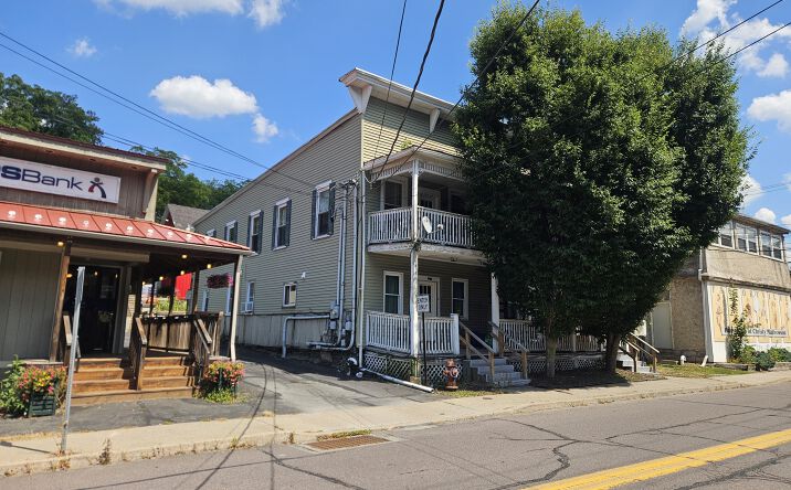 Pictures of Multifamily property located at 114 College Ave, Factoryville, PA 18419 for sales - image #1