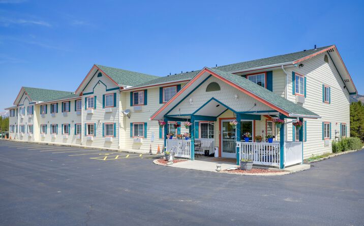 Pictures of Hospitality property located at 2019 N Poplar Street, Leadville, CO 80461 for sales - image #1