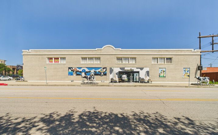 Pictures of Industrial, Office, Retail property located at 2327 Winnie St, Galveston, TX 77550 for sales - image #1