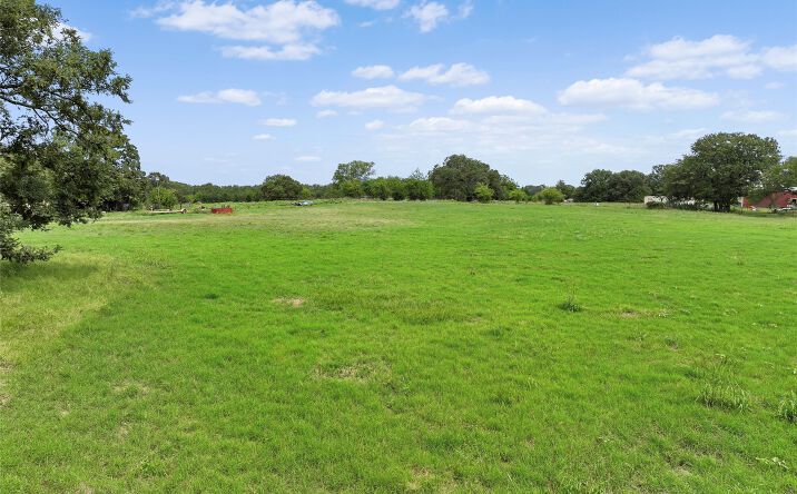 Pictures of Land property located at McClain Road, Ardmore, OK 73401 for sales - image #1