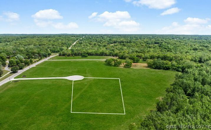 Pictures of Land property located at 14192 S 198th Avenue E, Broken Arrow, OK 74014 for sales - image #1
