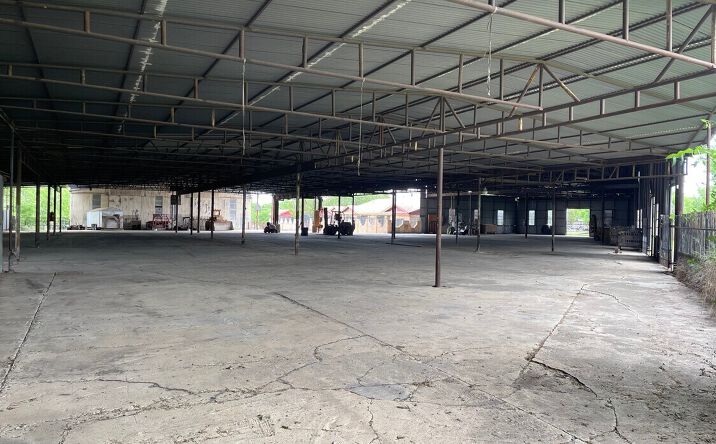 Pictures of Industrial, Mixed Use, Special Purpose property located at 8210 New Laredo Hwy, San Antonio, TX 78211 for sales - image #1