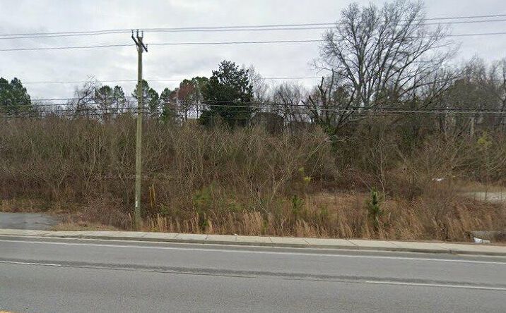 Pictures of Land property located at 8906 E Brainerd Road, Chattanooga, TN 37421 for sales - image #1