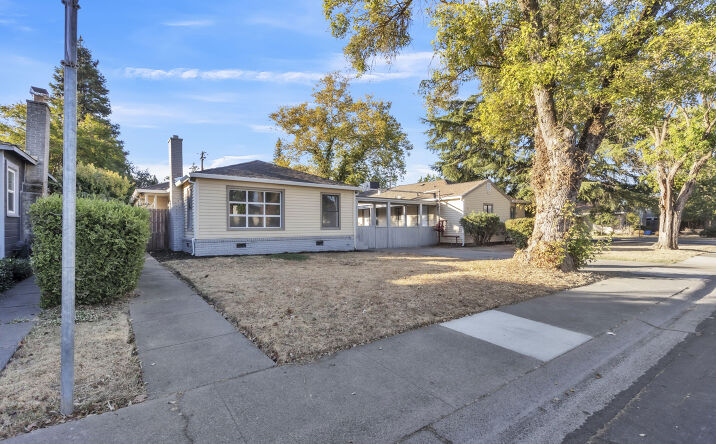 Pictures of Mixed Use property located at 1002 Lochbrea Road, Sacramento, CA 95818 for sales - image #1