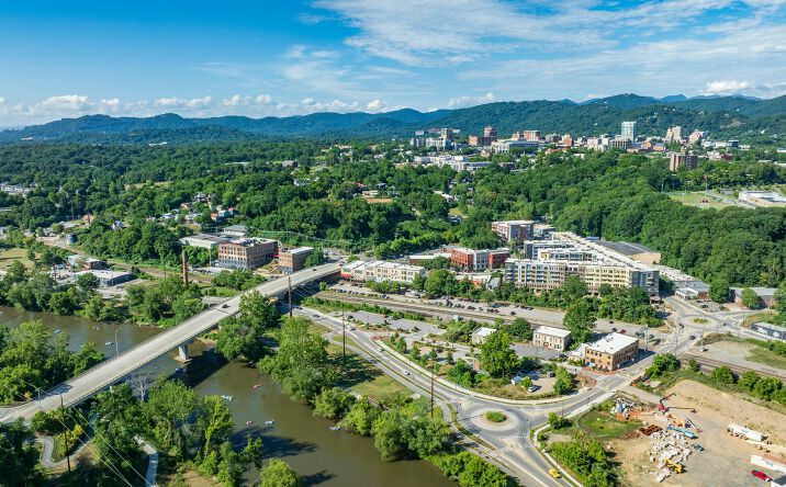 Pictures of Business for Sale property located at Asheville Restaurant with Real Estate, Asheville, NC 28805 for sales - image #1