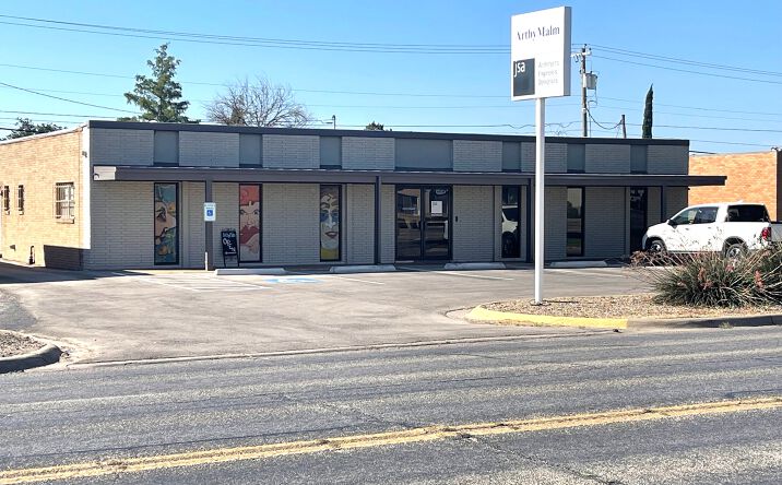 Pictures of Office property located at 2003 W Wall St, Midland, TX 79701 for sales - image #1