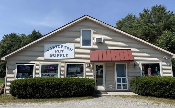 Pictures of Retail, Mixed Use property located at 700 Rte 4a W, Castleton, VT 05735 for sales - image #1