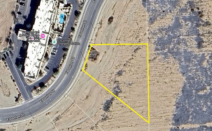 Pictures of Land property located at 1.08 Acres E Donlon St, Blythe, CA 92225 for sales - image #1