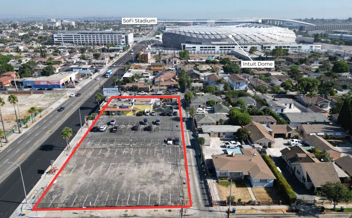 Pictures of Land property located at 10500 S Prairie Ave, Inglewood, CA 90303 for sales - image #1