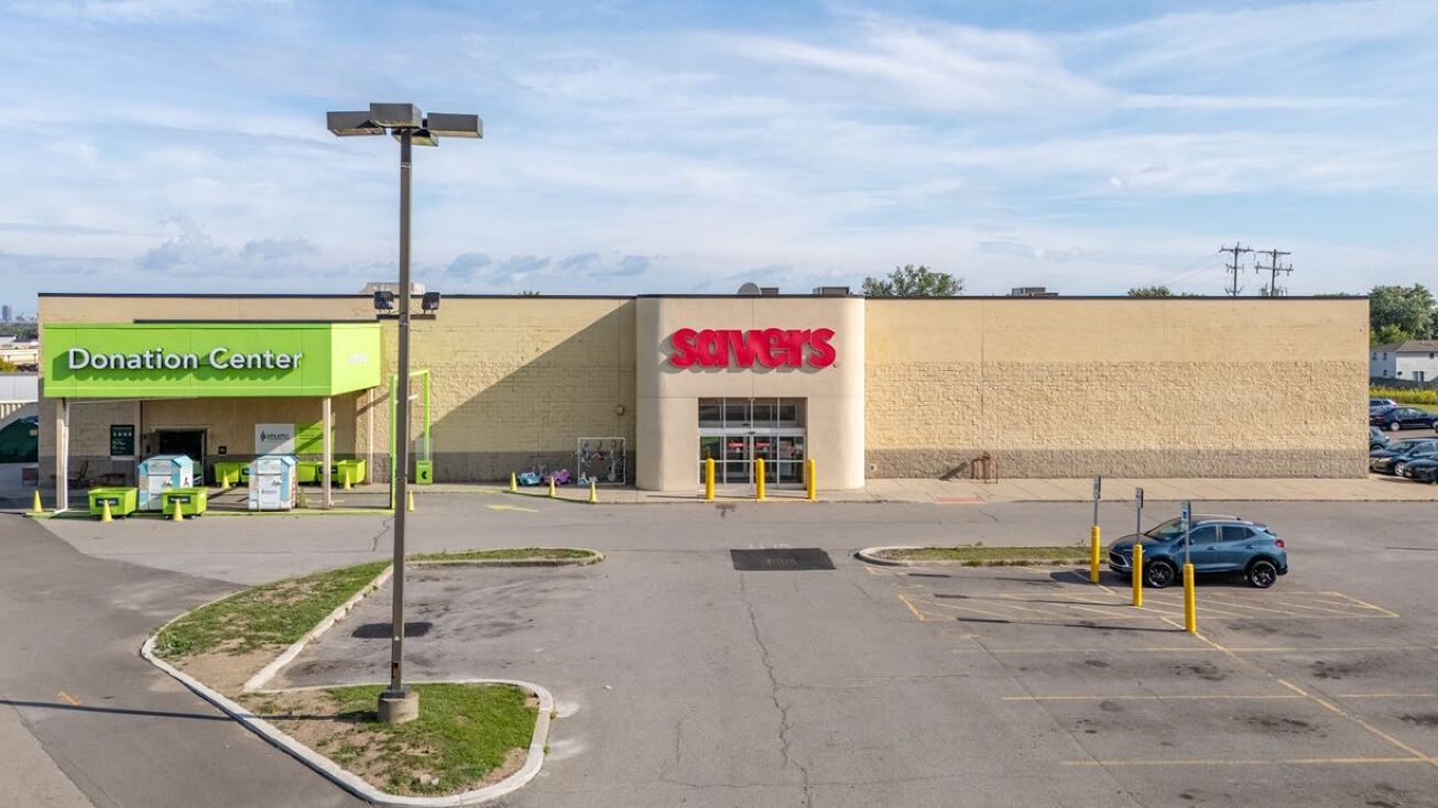 3701 McKinley Pkwy, Buffalo, NY 14219