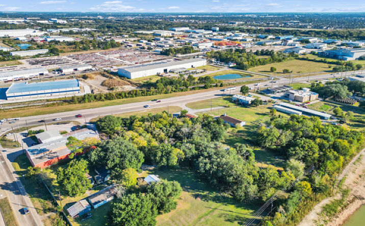 Pictures of Land property located at 14554 and 14552 Almeda Rd, Houston, TX 77053 for sales - image #1