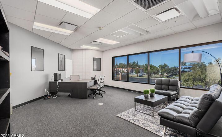 Pictures of Industrial property located at 2727 W GLENDALE Avenue LL, Phoenix, AZ 85051 for sales - image #1