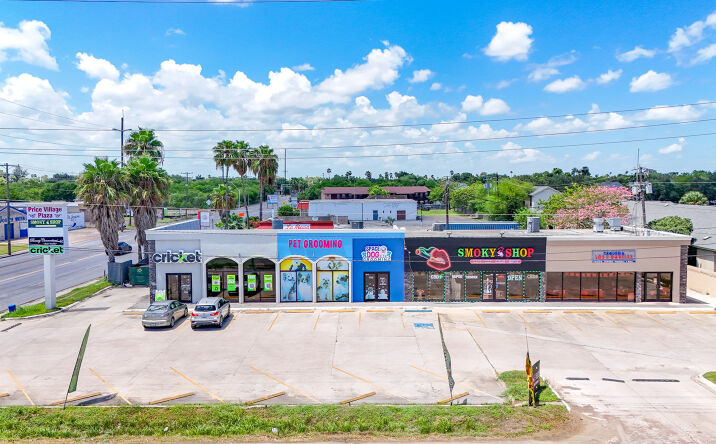 Pictures of Retail property located at 5105 South Padre Highway, Brownsville, TX 78521 for sales - image #1